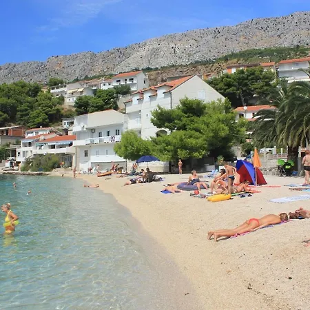 Apartment Apartments By The Sea Suhi Potok, Omis - 11401 Jesenice (Split-Dalmatia)